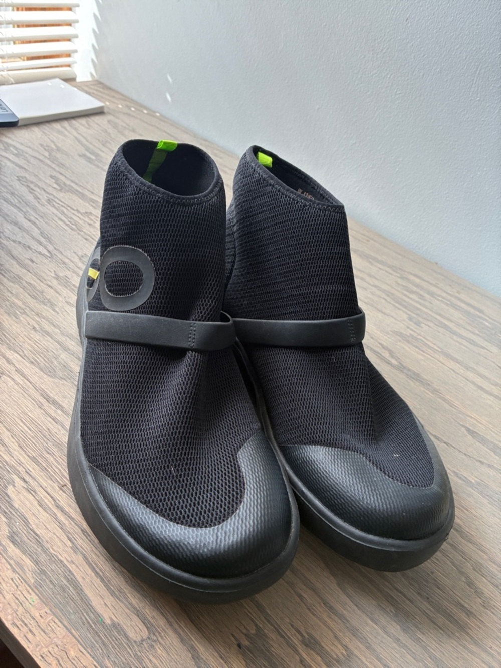 OOFOS OOmg High Shoes Women's Size 12 Black Slip On Comfort Recovery Walking